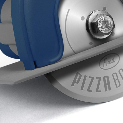 Effortless Pizza Cutting with Fred Pizza Wheel